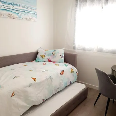 Apartment Boutique Near The Beach, 1 Gbps Wi-fi